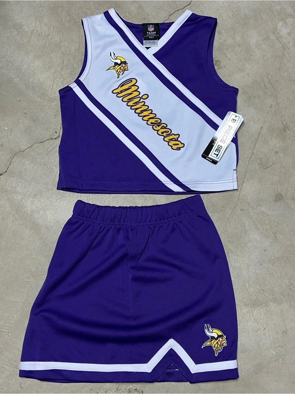 NWT NFL Minnesota Vikings Girls 10/12 Purple Cheer Set - 2 Piece Kids Bottoms